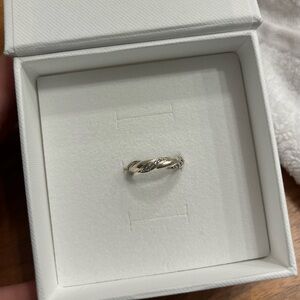 Pandora twisted ring size 5